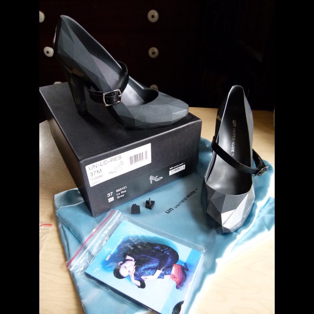 United Nude Lo Res Pumps Size 37 or US 6 Gray